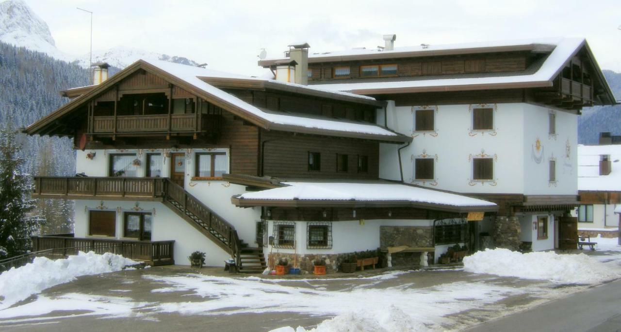 Residence La Pineta Падола Экстерьер фото